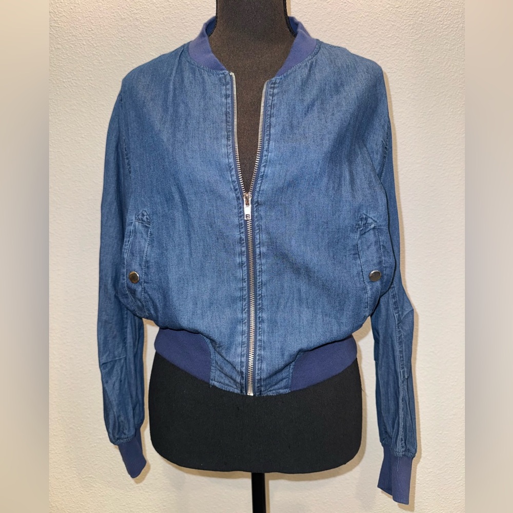 bomber jacket - Picture 4 of 4